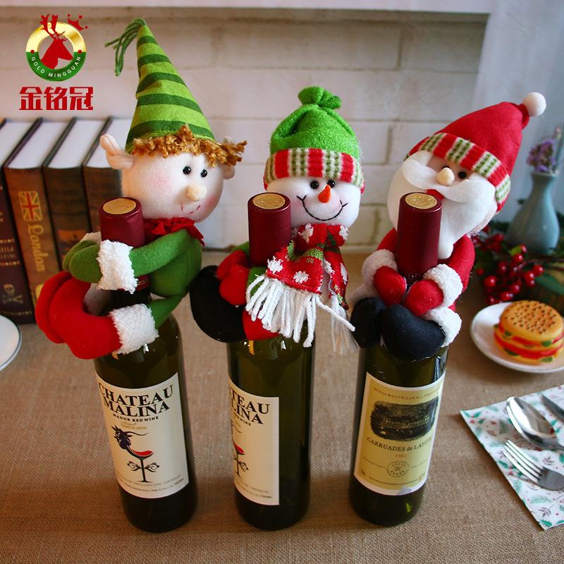 Christmas decorations, Santa Claus, red wine, red wine, champagne, wine bottle and bar dining room decoration