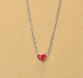 Collar plateado bonito