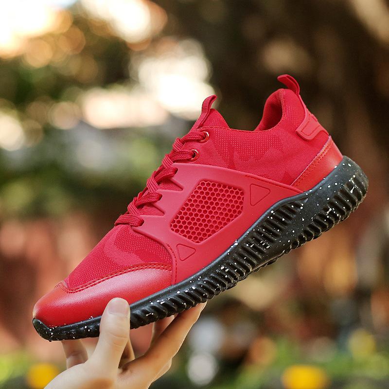 The explosion of 2020 new men's casual shoes sneakers Korean fashion shoes running shoes wholesale students