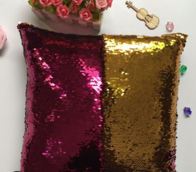 Factory direct supply of European double color glitter sequins pillow pillow Mermaid sleeve by a pillowcase customized wholesale
