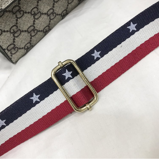 Trend handbags hit