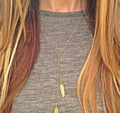 Collar de borla de hoja de árbol