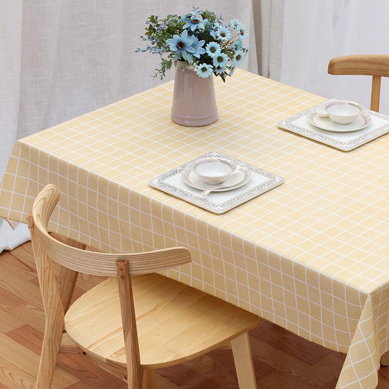 Disposable oil-proof and anti-scalding waterproof tablecloth