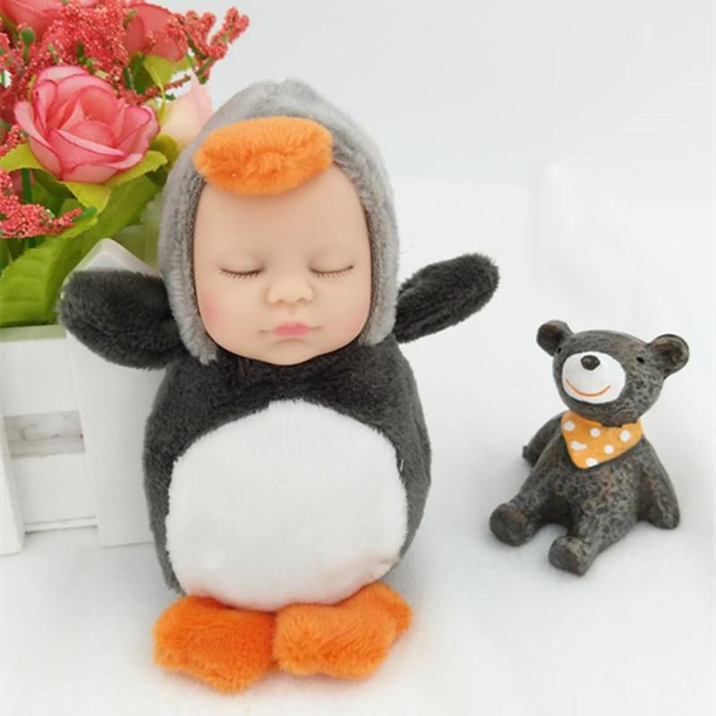 The factory sells sleeping dolls, plush toys, sleeping baby keys, small pendants, creative gifts dolls