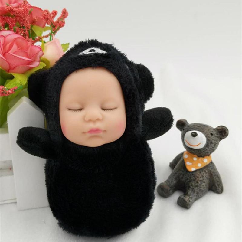 The factory sells sleeping dolls, plush toys, sleeping baby keys, small pendants, creative gifts dolls