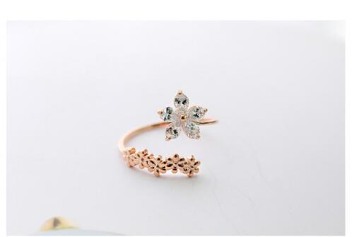 Exquisite five-petal flower zircon  ring