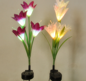 Solar LED Lily Flower Light for Garden Lawn Decoration