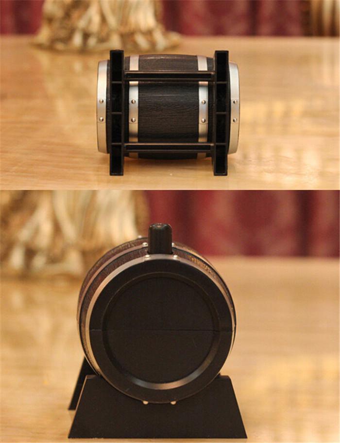 Featured creative barrel plastic toothpick container