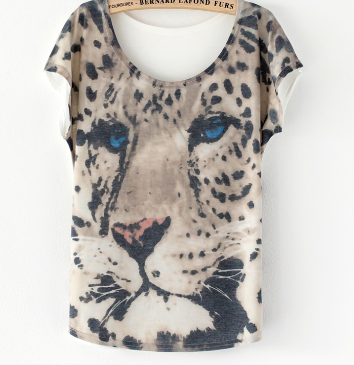 Short-sleeved T-shirt