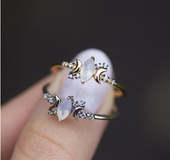 Vintage Ring Size:6-10