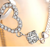 Pulsera de amatista en forma de corazón