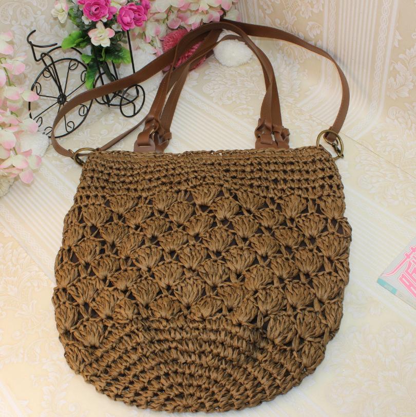 Bamboo and rattan straw weaving pointed Japanese and Korean style Mexican style portable diagonal package