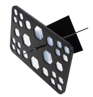 Black 26 hole makeup rack