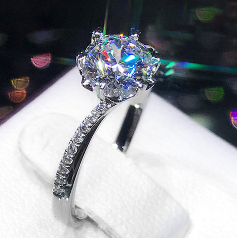 Simulation diamond elegant beautiful snowflake heart ring