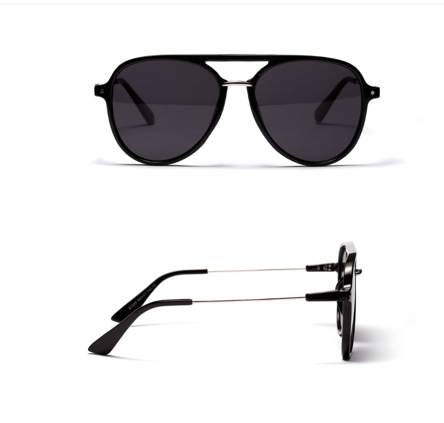 Color lens sunglasses women