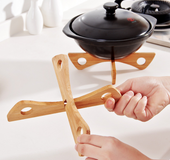 Insulated cross bamboo mat