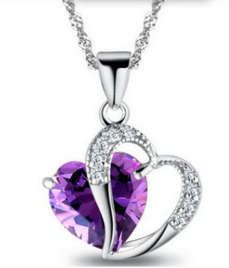 Collar forma corazón colgante