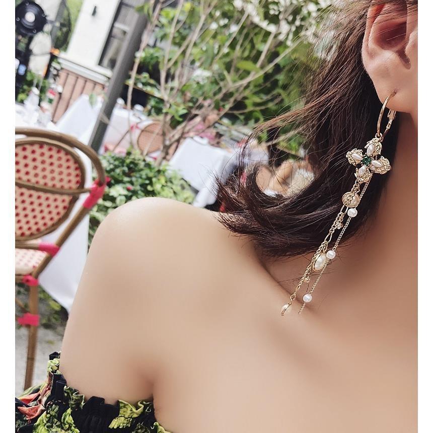 Vintage Asymmetric Pearl Tassel Earrings