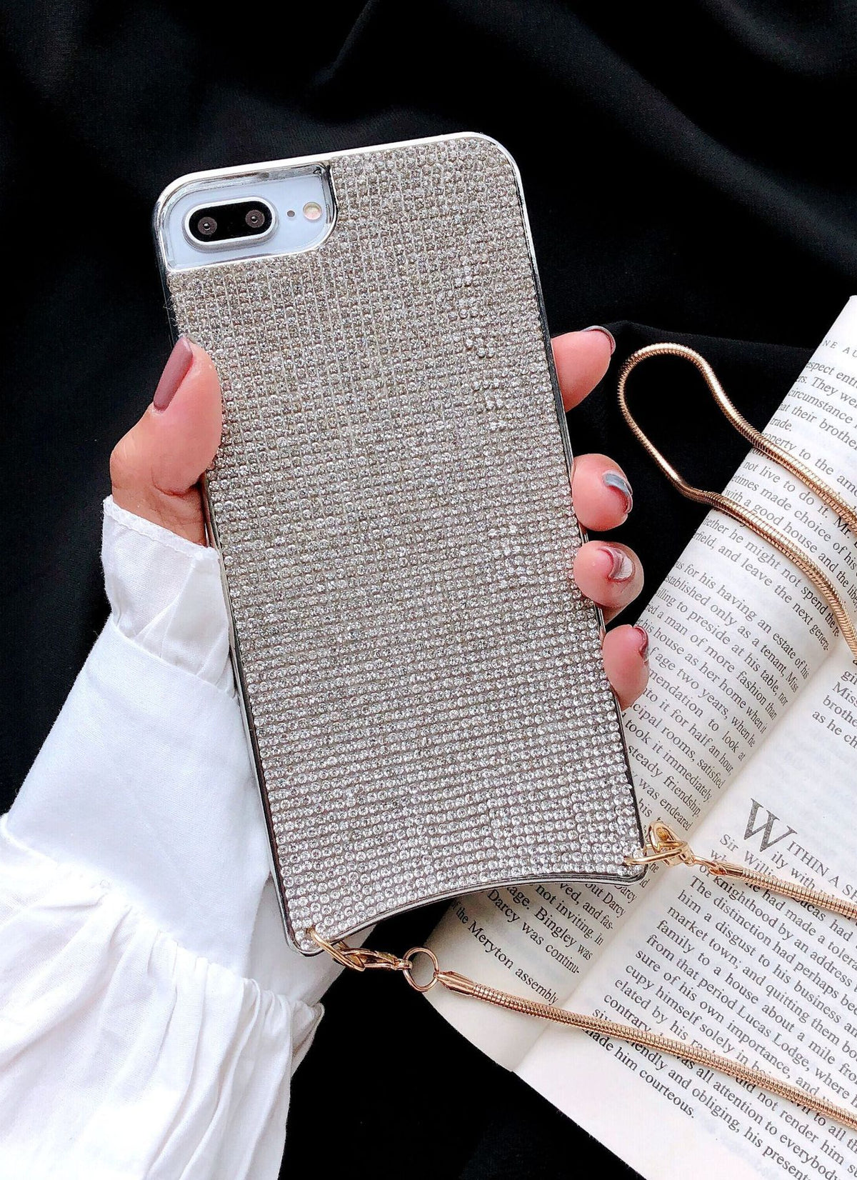 Thousands diamond lanyard  | IPhone