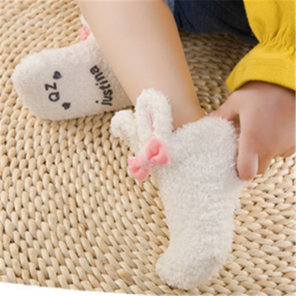 Coral velvet socks