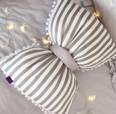 Lovely ball bow tie pillow blanket Nordic ins bedside sofa cushion pillow quilt
