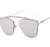 Lightweight sunglasses