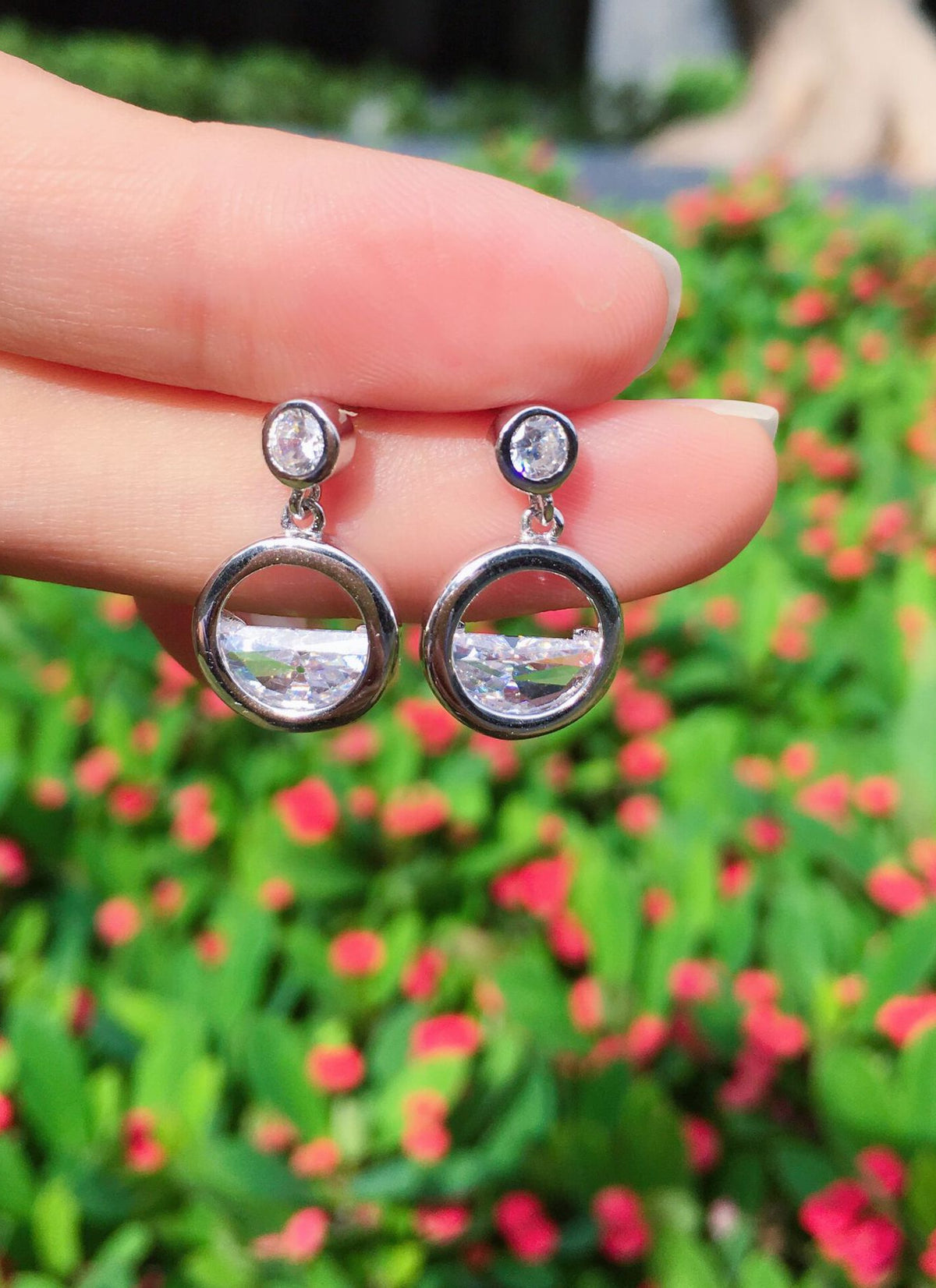 S925 hollow semi-circular zircon earrings fashion wild trend women's sterling silver jewelry