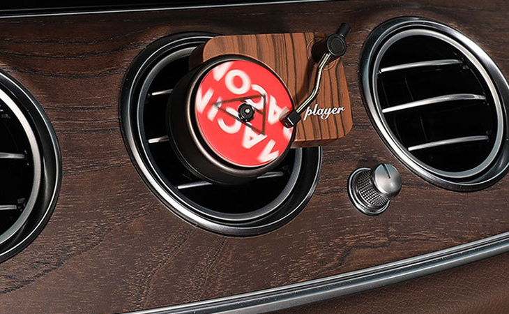 Air outlet aromatherapy record player decoration