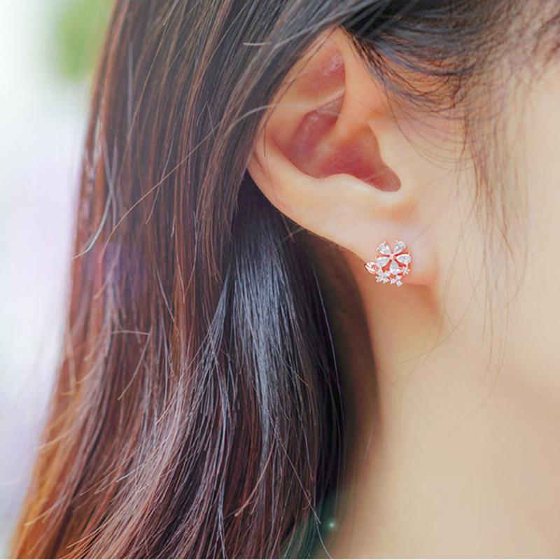 Sun flower stud earrings