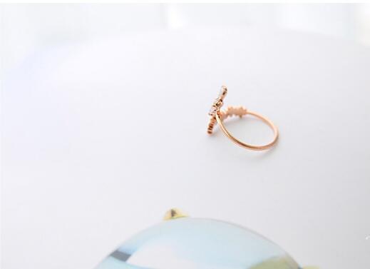 Exquisite five-petal flower zircon  ring