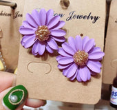 Color chrysanthemum flower earring