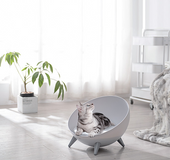 Hemispherical pet nest