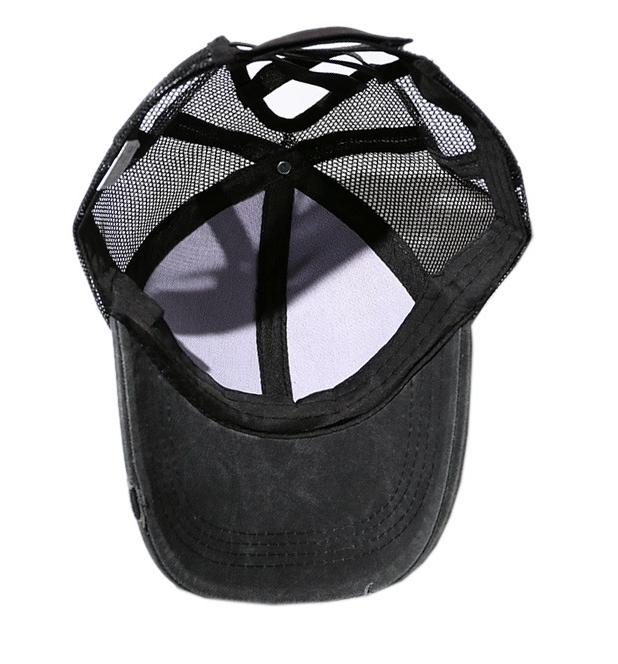 Camouflage baseball caps