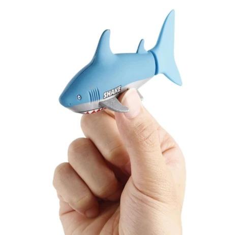 Remote diving mini shark