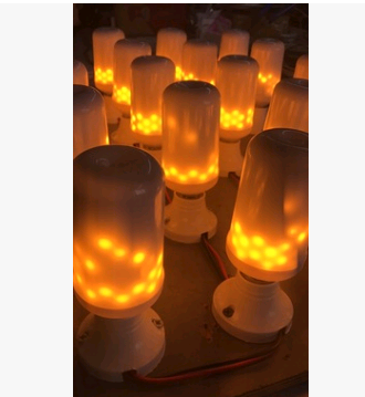 Luz tipo antorcha