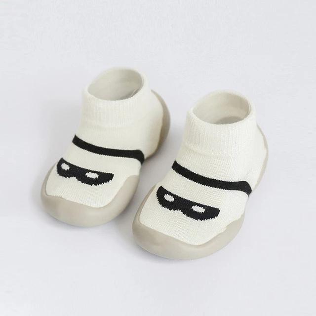 Children's socks shoes