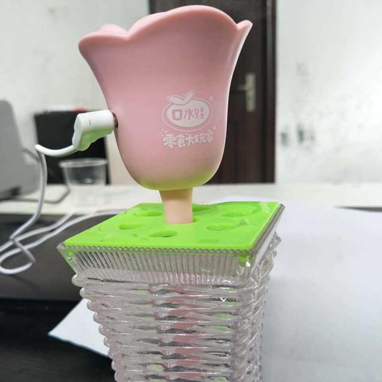 Creative rose humidifier