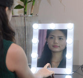 Square light bulb makeup mirror