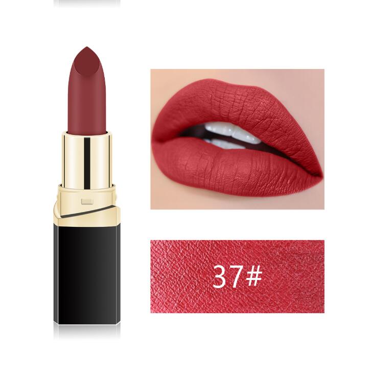 Matte velvet lipstick