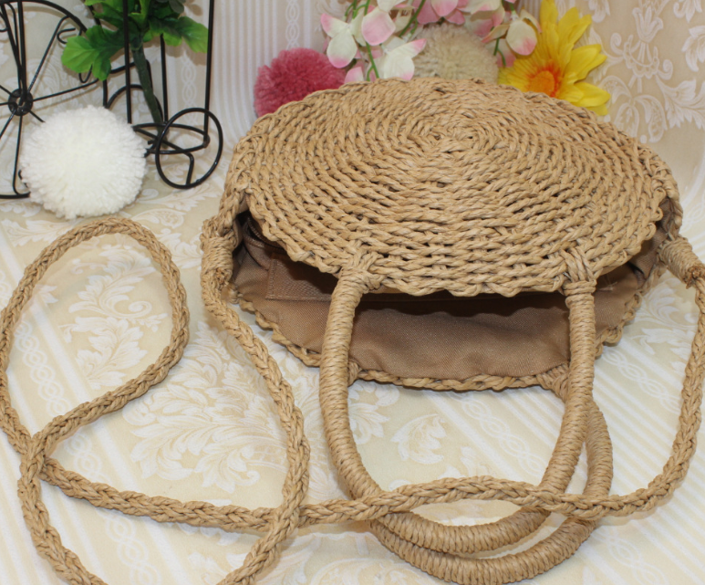 Large trumpet rattan bag new