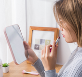 Makeup desktop mirror