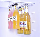 Sujetador magnético para botellas