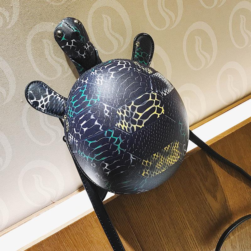 Mini bag female 2020 autumn and winter new personality funny small round bag ulzzang shoulder slung turtle bag