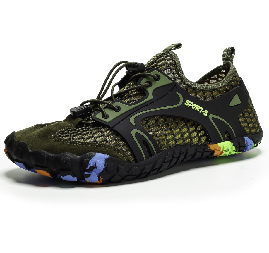 Mountaineering shoes
