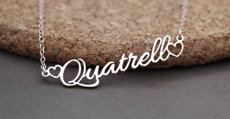 Collar Con Nombre Personalizado Para Mujer